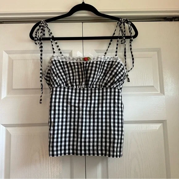 Urban Outfitters Black and White Gingham Top - Picture 1 of 4